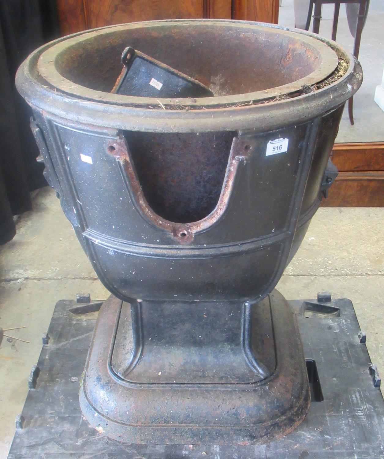 Cast Iron Water boiler, marked 'The Thistle Boiler'. (B.P. 21% + VAT)