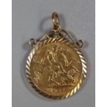 Edward VII gold half sovereign in gold pendant mount. 5.2g approx. (B.P. 21% + VAT)