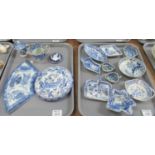 2 Trays of 19th century blue and white Spode to include: early 19th century miniature lidded