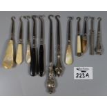 Collection of button hooks. (B.P. 21% + VAT)