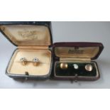 Two cased pairs of collar studs. Approx weight in total 3g. (B.P. 21% + VAT)