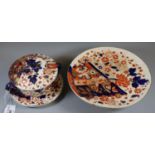 Group of 19th Century Staffordshire 'Old Derby Ridgeways' Imari style china to include: cake stand