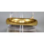 22ct gold wedding ring. Ring size U. Approx weight 9 grams. (B.P. 21% + VAT)