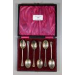 Set of 6 cased silver teaspoons. Birmingham hallmarks. 1.05 Troy oz. (B.P. 21% + VAT)