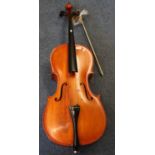 Modern student cello with bow. (B.P. 21% + VAT)