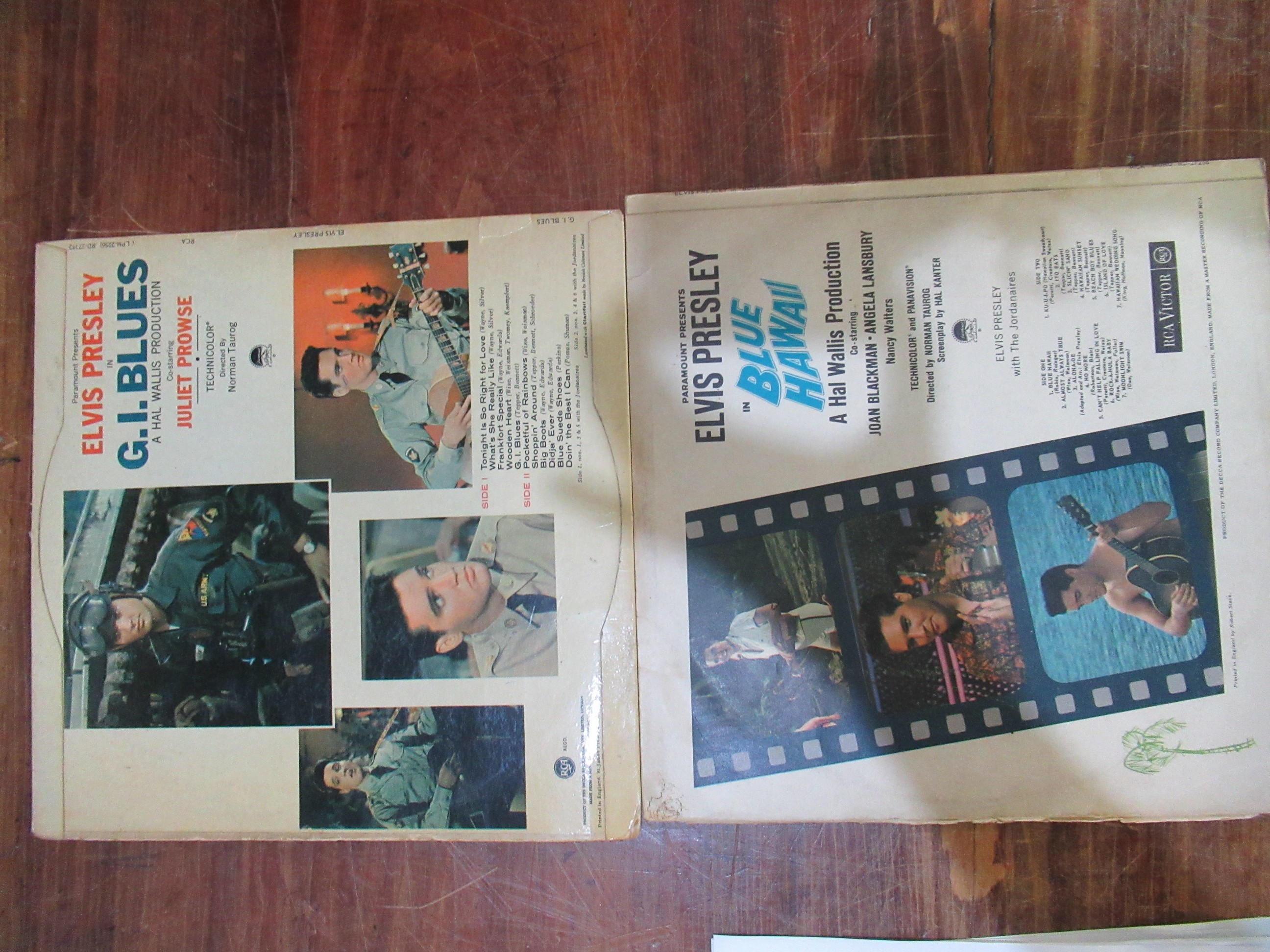 Box of vinyl LP records 33rpm to include: John Lennon 'Imagine', Simon and Garfunkel 'Bridge Over - Image 6 of 7