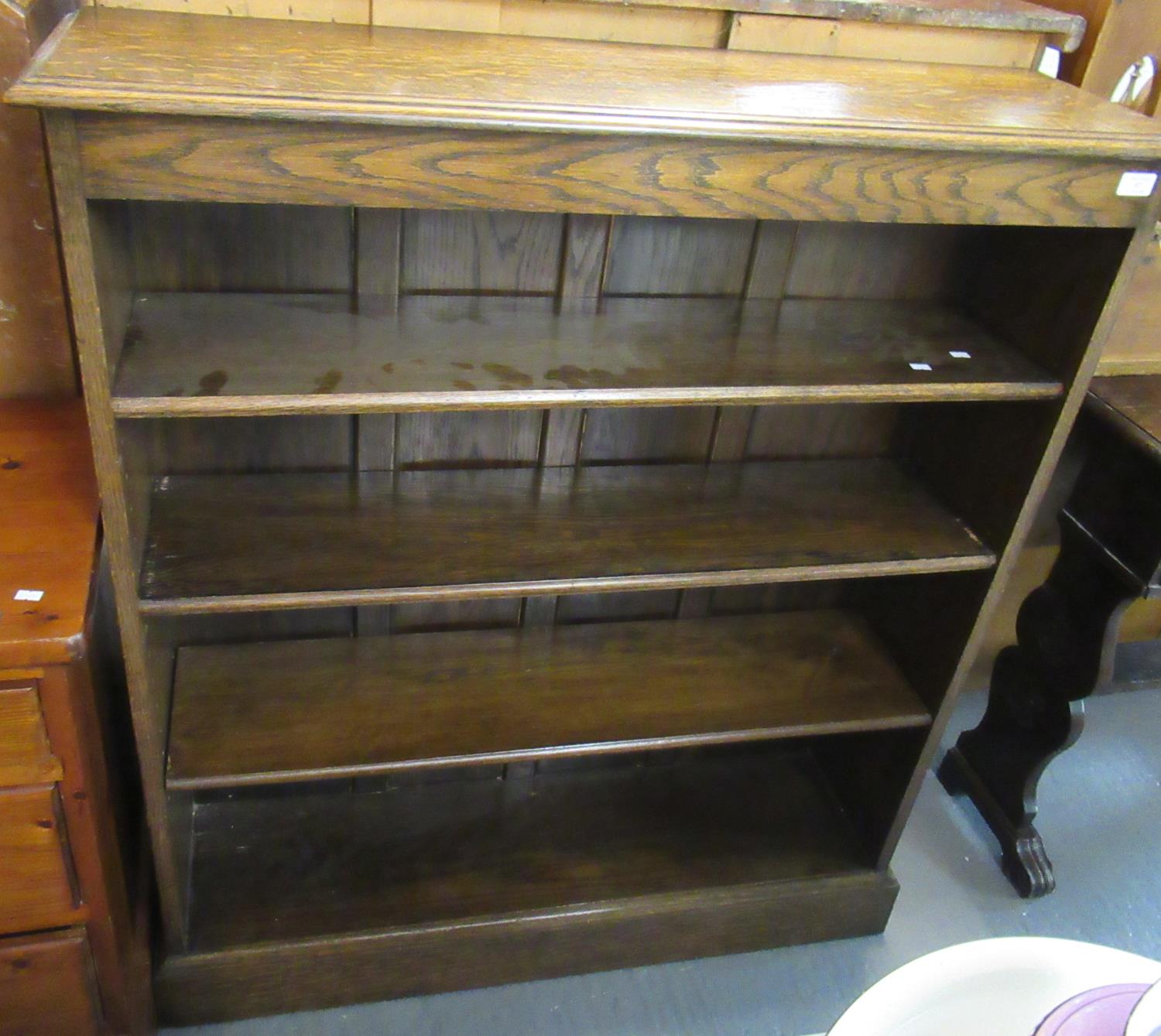 Early 20th century oak open bookcase with adjustable shelves. (B.P. 21% + VAT)