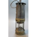 Vintage brass Safety Miners Lamp, unmarked. (B.P. 21% + VAT)