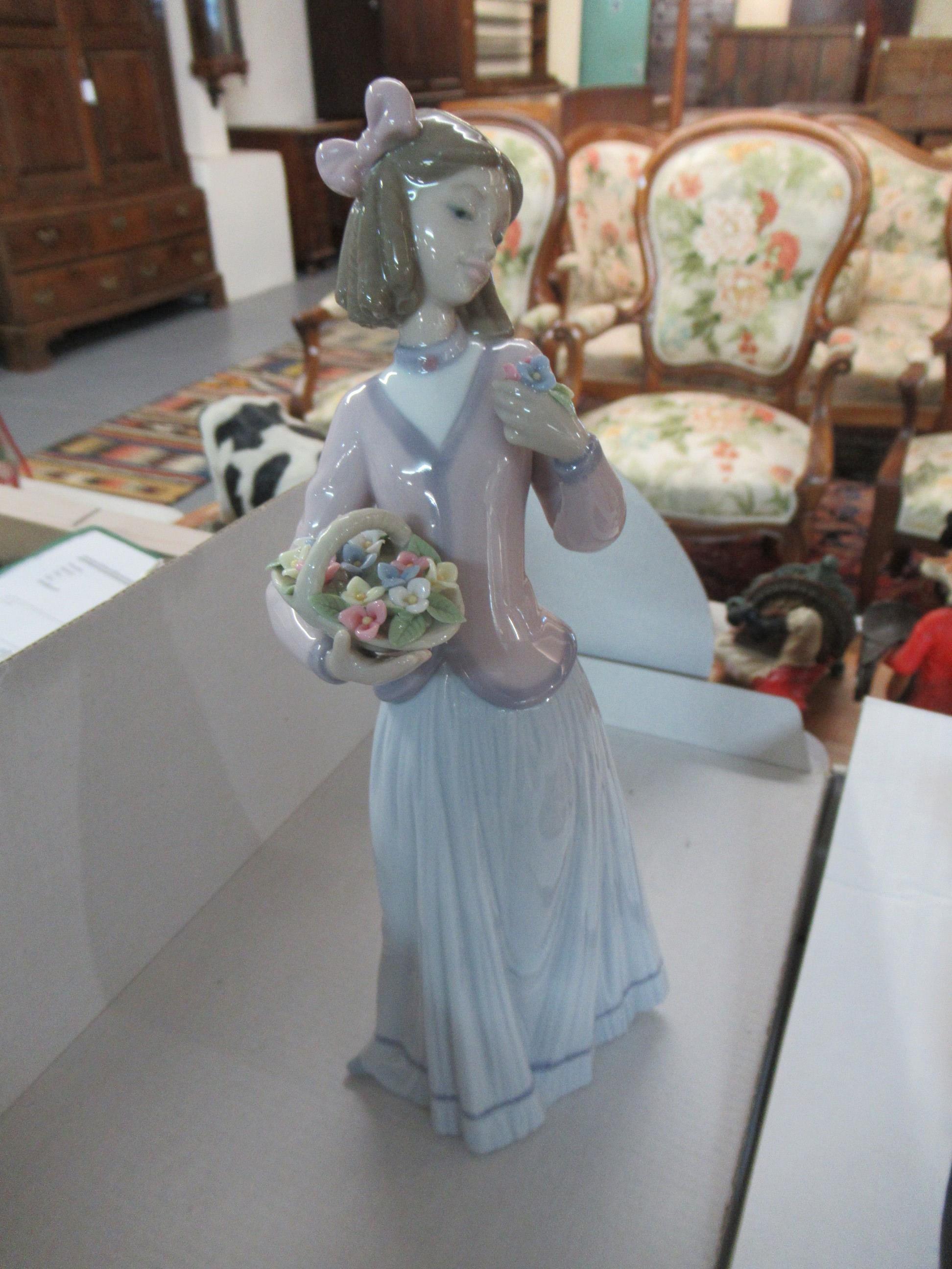 5 Lladro figurines in original boxes, to include: 'Basket of Love', 'Innocence in Bloom', 'Let's - Image 2 of 4