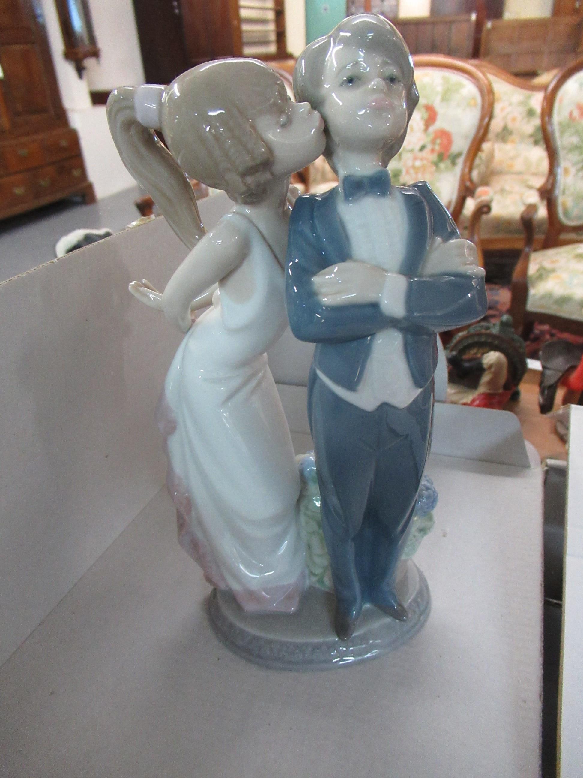 5 Lladro figurines in original boxes, to include: 'Basket of Love', 'Innocence in Bloom', 'Let's - Image 4 of 4