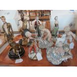 Tray of china figurines, mostly continental, to include: Lladro, also two Franklin Mint figurines