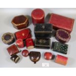 Good quality collection of leather boxes to include; card boxes, jewellery boxes etc. (B.P. 21% +