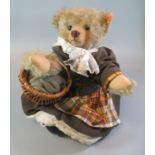 Modern Steiff teddy bear 'Bride's Mother', 31cm with box and COA. (B.P. 21% + VAT)