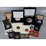 A box of coins, to include: Westminster commemorative celebrating the Royal birth of Prince