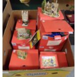 Box of Lilliput Lane cottages in original boxes: 'Sweet William', 'Cowslip Cottage', 'Applebee