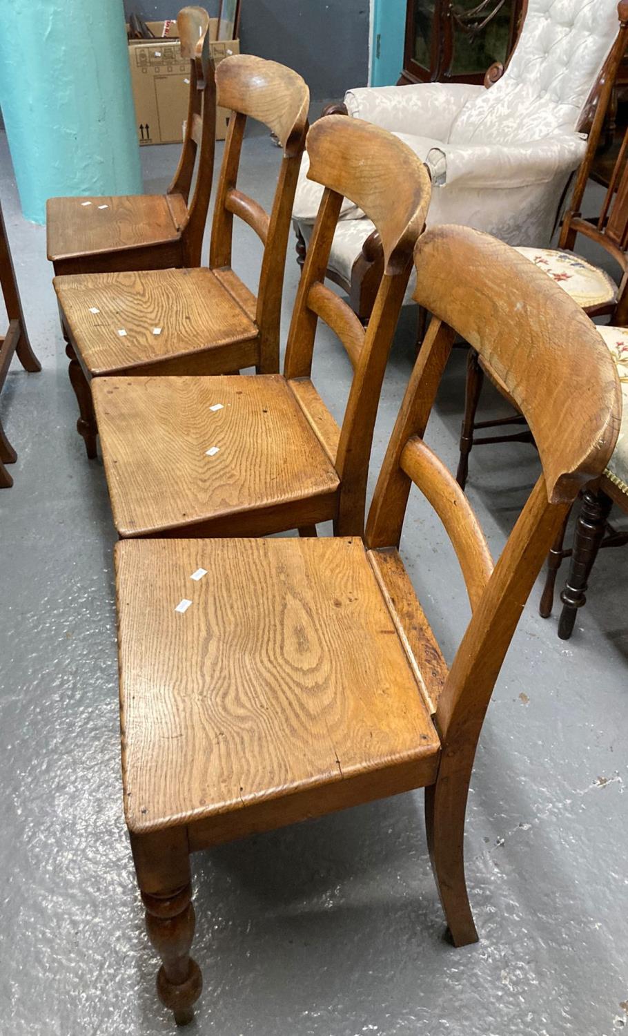 Set of four early 19th century Welsh oak bar back farmhouse kitchen chairs. (4) (B.P. 21% + VAT)