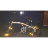 Folding bike with aluminium frame, Gel Tech saddle and Bike Mate saddle bag. (Prowheel crankset)