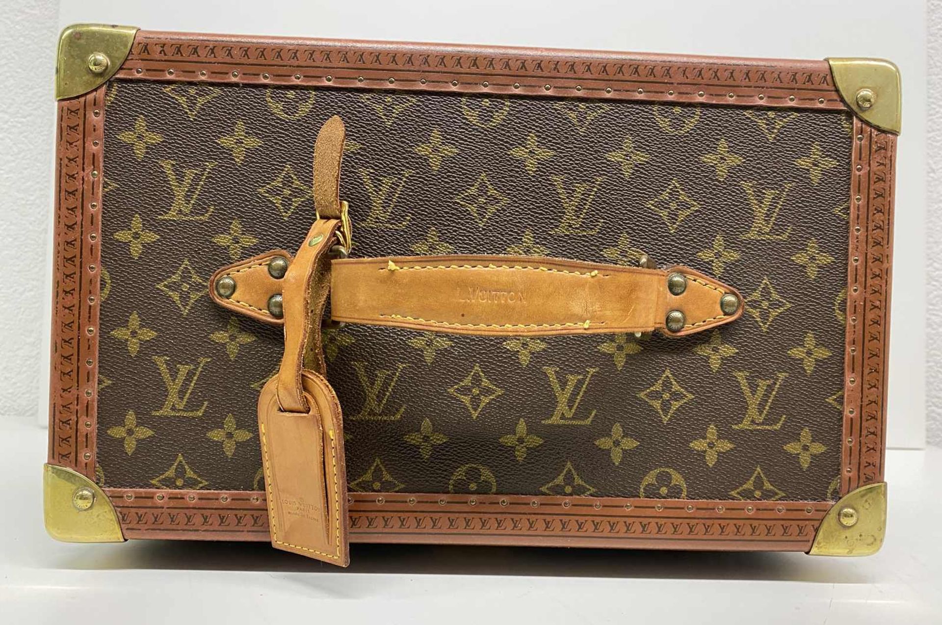 (*) LOUIS VUITTON Beauty Case Boite Bouteilles aus braunem Monogram Canvas braun, ein Sammler- und - Bild 2 aus 4