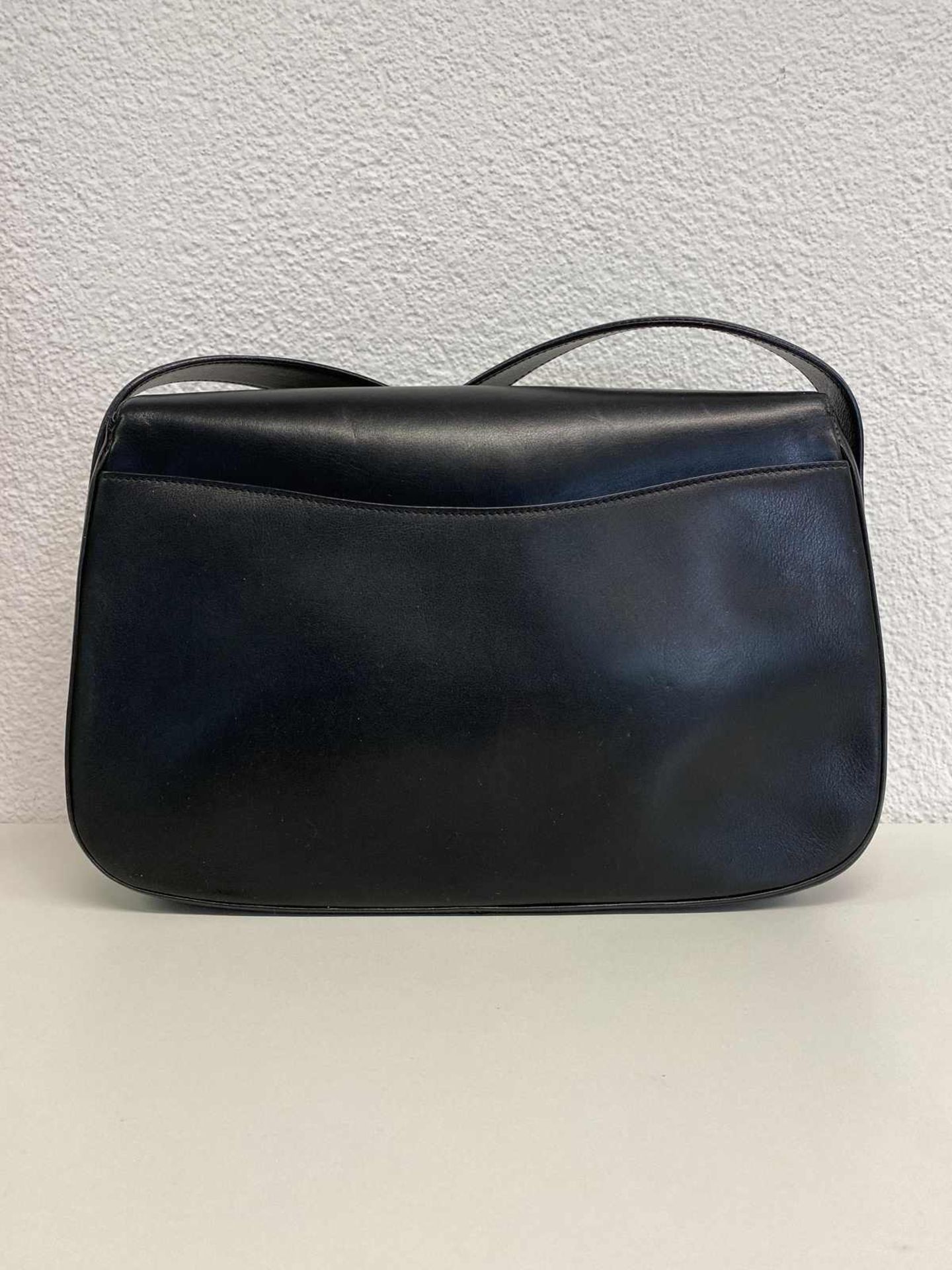 CARTIER Handtasche Modell Panthère, schöne Schultertasche in feinstem, schwarzem Leder mit blauem - Bild 4 aus 11
