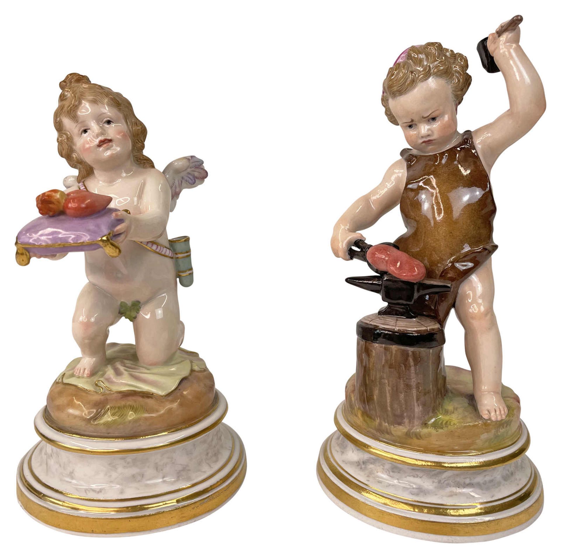 Gruppe aus 2 Figuren, Meissen, um 1880, 1. Wahl, Entwurf Heinrich Schwabe. - Putto Amor, ein Herz