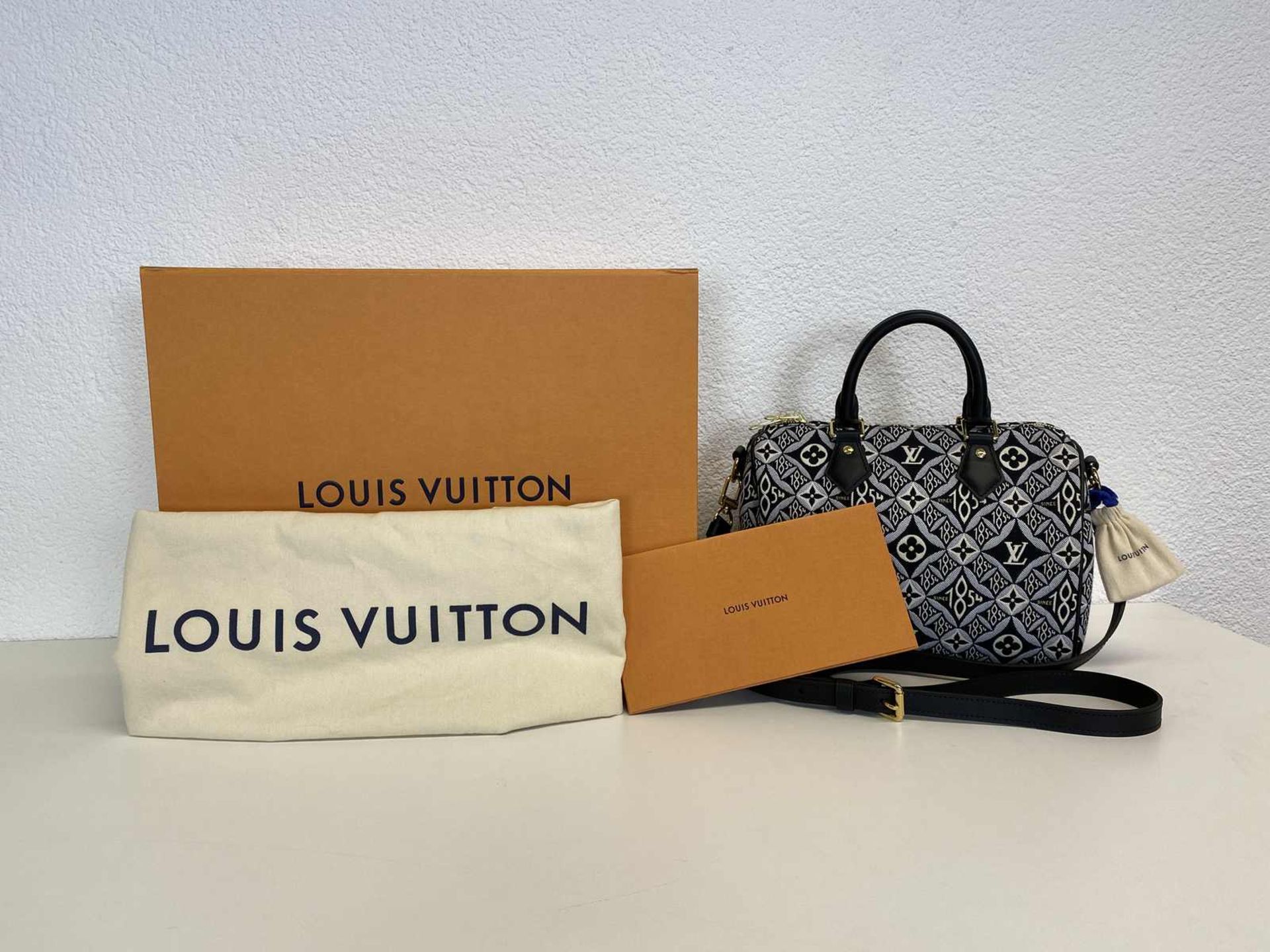 (*) LOUIS VUITTON Handtasche Modell Speedy since 1854 (M45769) in grau-schwarzem Textil Jacquard, - Image 2 of 8