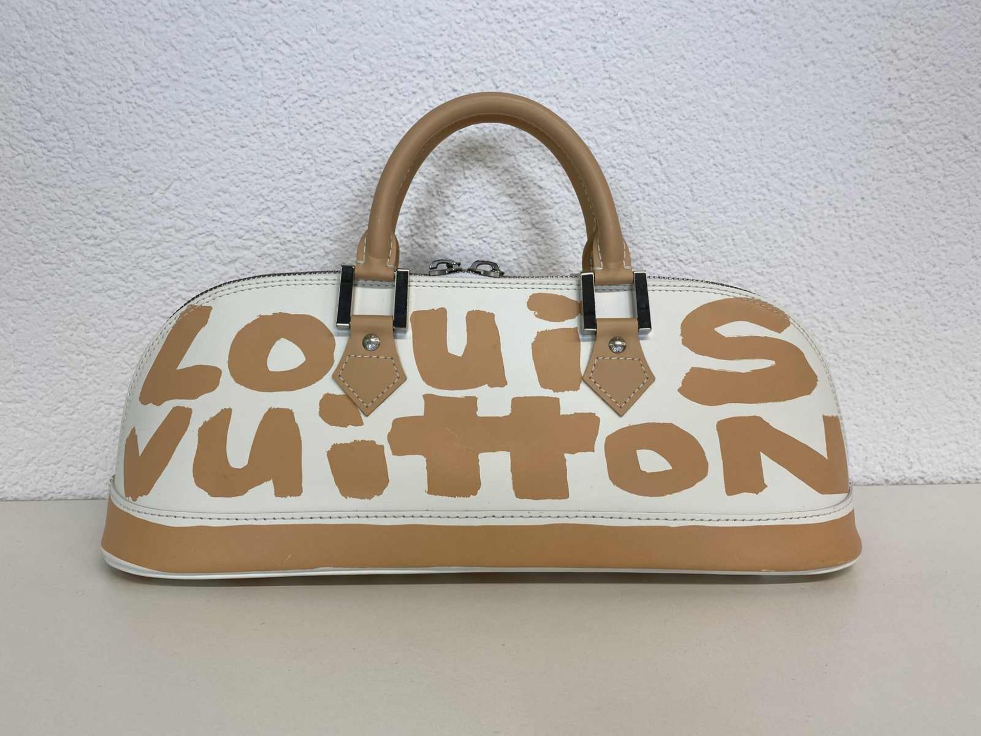 (*) LOUIS VUITTON Handtasche "GRAFFITI" Alma, limitierte Statementtasche von Louis Vuitton, - Bild 4 aus 6