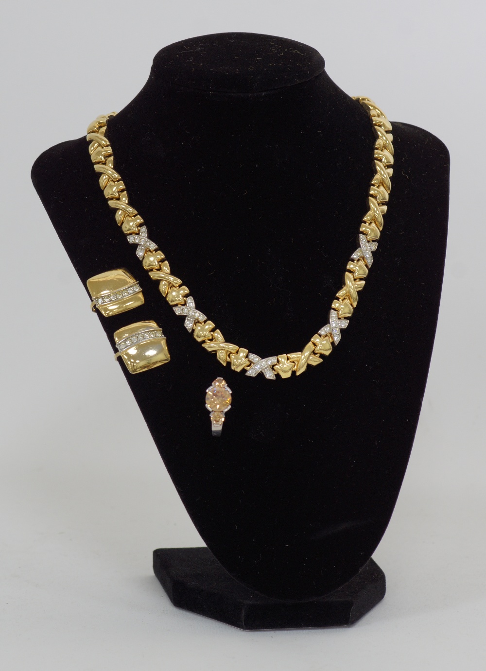 Vintage Costume jewelry in yellow metal