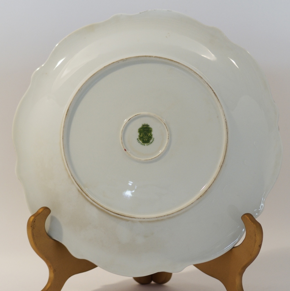 Collection of porcelain dishes and figures - Image 3 of 7