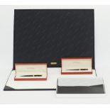 Dupont desk accessories