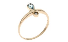 Ring 333/- 1.06 gr. RosÃ©gold mit Diamant 0.03 ct und Blautopas. Ringgroesse 54