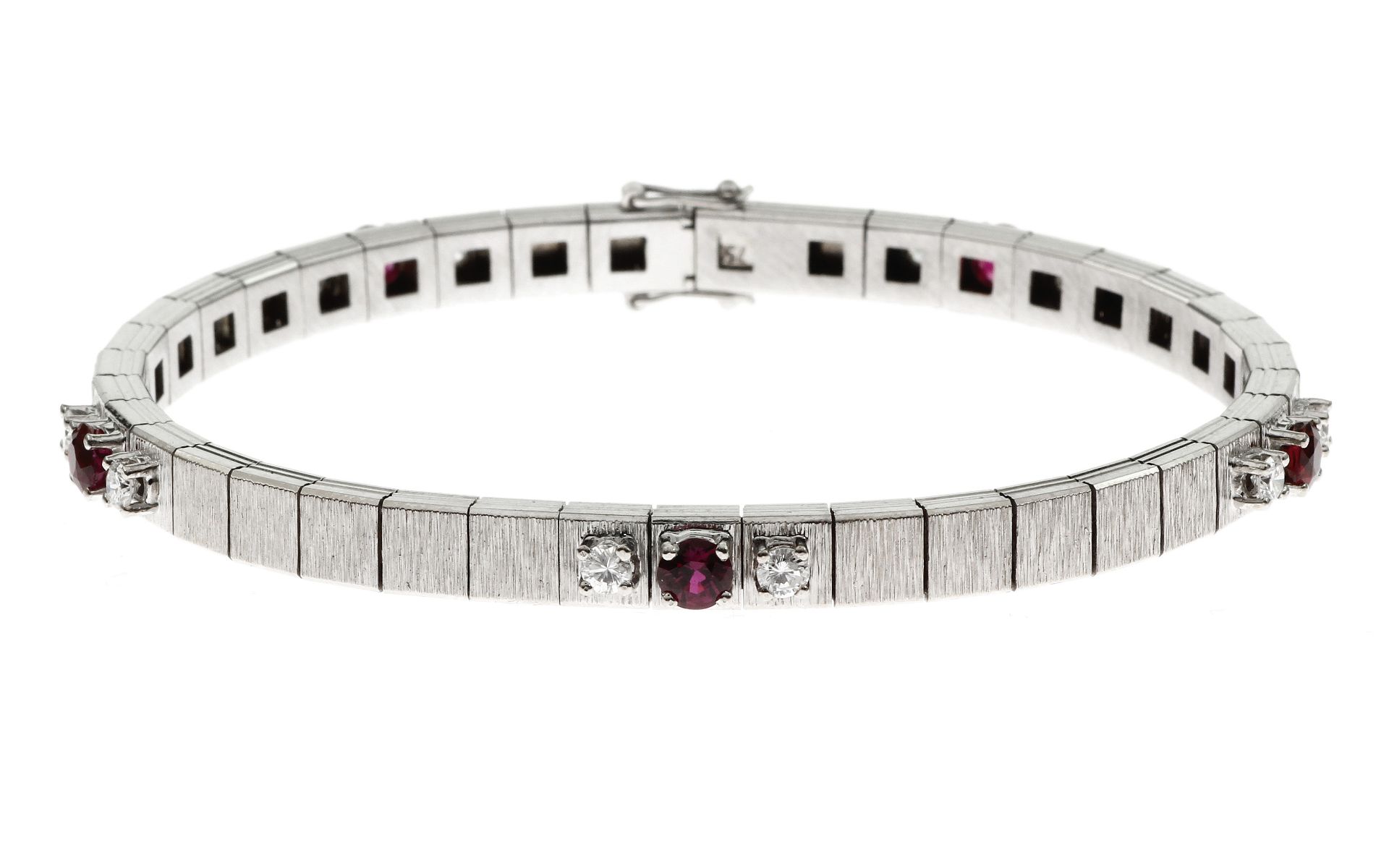 Armband 750/-  23.00 gr Weissgold mit Diamanten 0.8 ct F/vs und Rubin ca 1.00 ct Laenge 18.5 cm