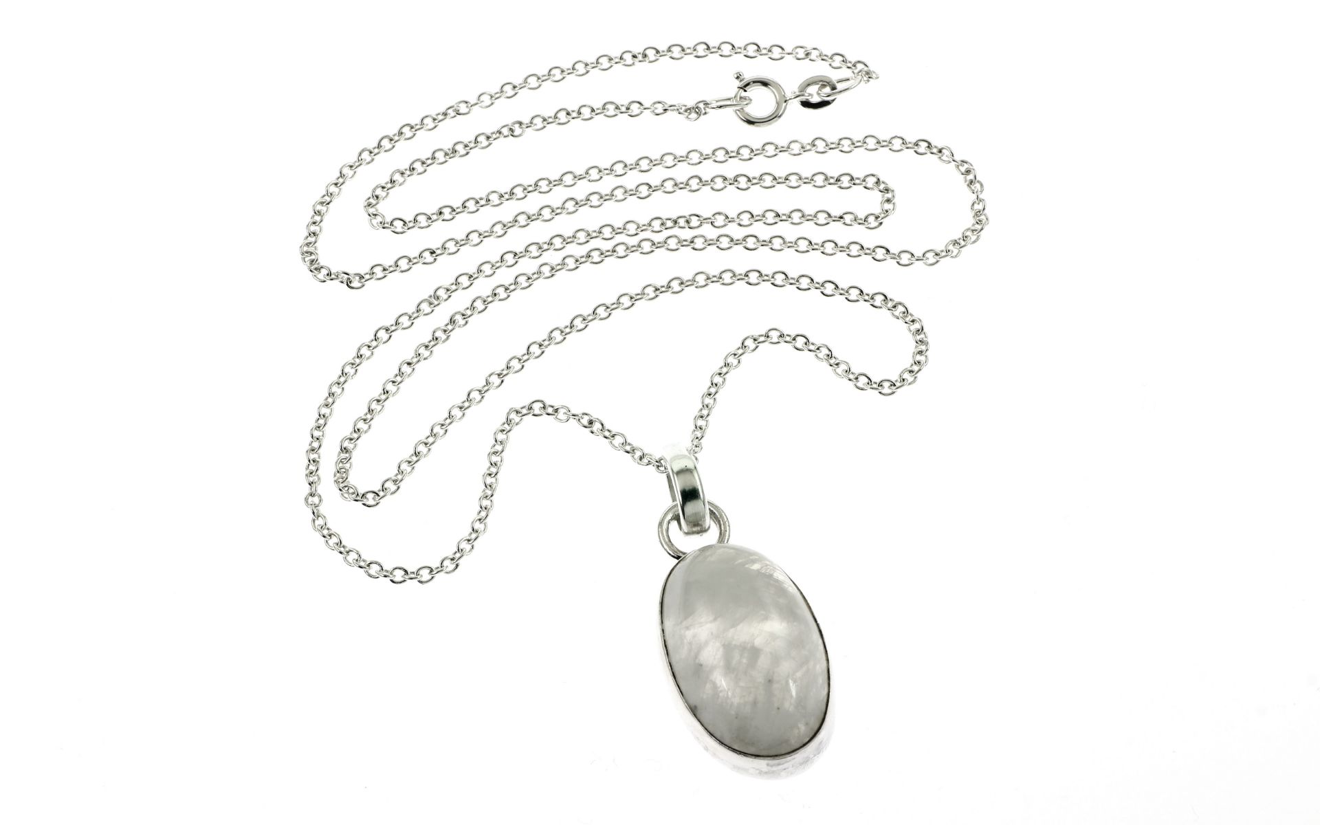 Kette mit Anhaenger 12.63g 800/- und 925/- Silber. Laenge 60 cm