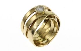 Ring 13.19g 750/- Gelbgold mit Diamant ca. 0.30 ct.. Ringgroesse ca. 58