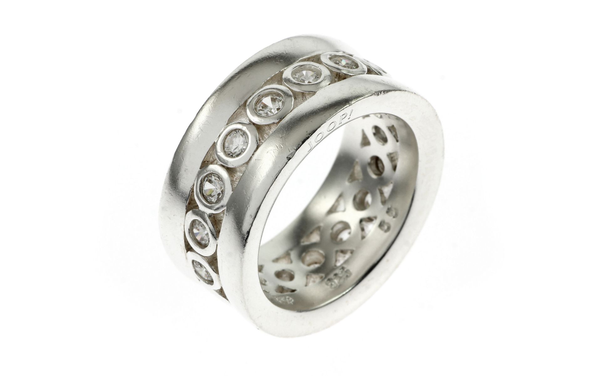 Ring 14.67g 925/- Silber mit Zirkonia. Ringgroesse 55