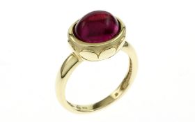 Ring 6.51g 585/- Gelbgold mit Rubelith. Ringgroesse ca. 56