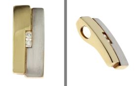 Anhaenger 2.67g 585/- Gelbgold und Weissgold mit 2 Diamanten zus. ca. 0.10 ct.