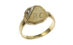 Ring 1.81g 333/- Gelbgold mit Diamant ca. 0.02 ct.. Ringgroesse ca. 47