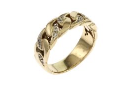 Ring 5.99g 585/- Gelbgold mit 16 Diamanten zus. ca. 0.16 ct.. Ringgroesse ca. 55