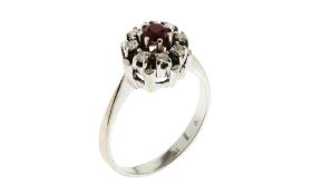 Ring 3.87 gr. 750/- Weissgold mit Diamanten ca. 0.20 ct und Rubin