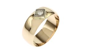 Ring 585/- 6.41g Gelbgold und Weissgold mit Diamant 0.10 ct. G/si. Ringgroesse 58