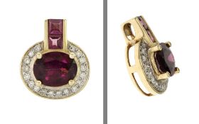 Anhaenger 2.6g 585/- Gelbgold mit 18 Diamanten zus. ca. 0.27 ct. und Amethysten