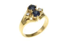 Ring 5.76g 585/- Gelbgold mit 2 Diamanten zus. ca. 0.10 ct. und Saphiren. Ringgroesse ca. 53