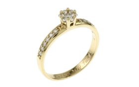 Ring 2.67g 585/- Gelbgold mit 19 Diamanten zus. ca. 0.44 ct.. Ringgroesse ca. 55