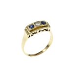 Ring 3.92g 585/- Gelbgold mit Diamant ca. 0.10 ct. H/si2 und Saphiren. Ringgroesse ca. 56