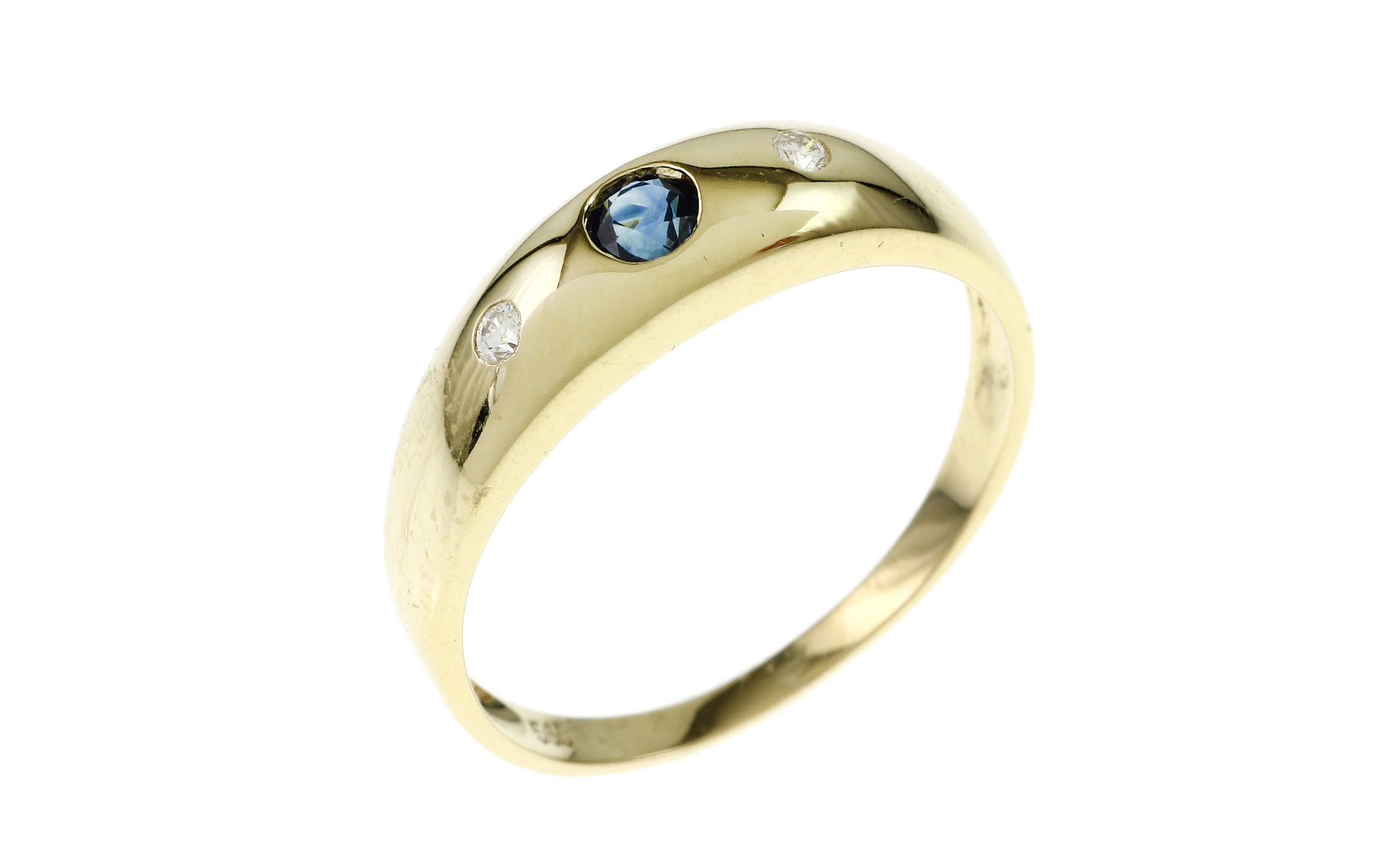 Ring 2.29g 585/- Gelbgold mit 2 Diamanten zus. ca. 0.02 ct. und Saphir. Ringgroesse ca. 59