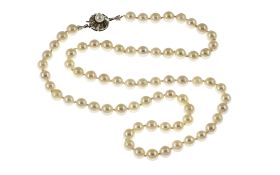 Perlenkette mit Karabiner 835/- Silber