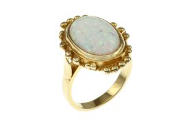 Ring 11.19g 585/- Gelbgold mit Opal. Ringgroesse 61 