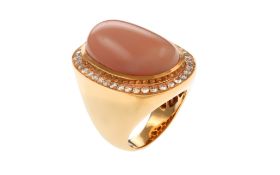 Ring 30.49 gr. 750/- Rosegold mit Diamanten 1.17 ct G/si-pi  und Koralle ca.35 ct Ringgroesse 56