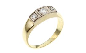 Ring 8.3g 585/- Gelbgold und Weissgold mit 3 Diamanten zus. ca. 0.40 ct. F/vs. Ringgroesse ca. 64