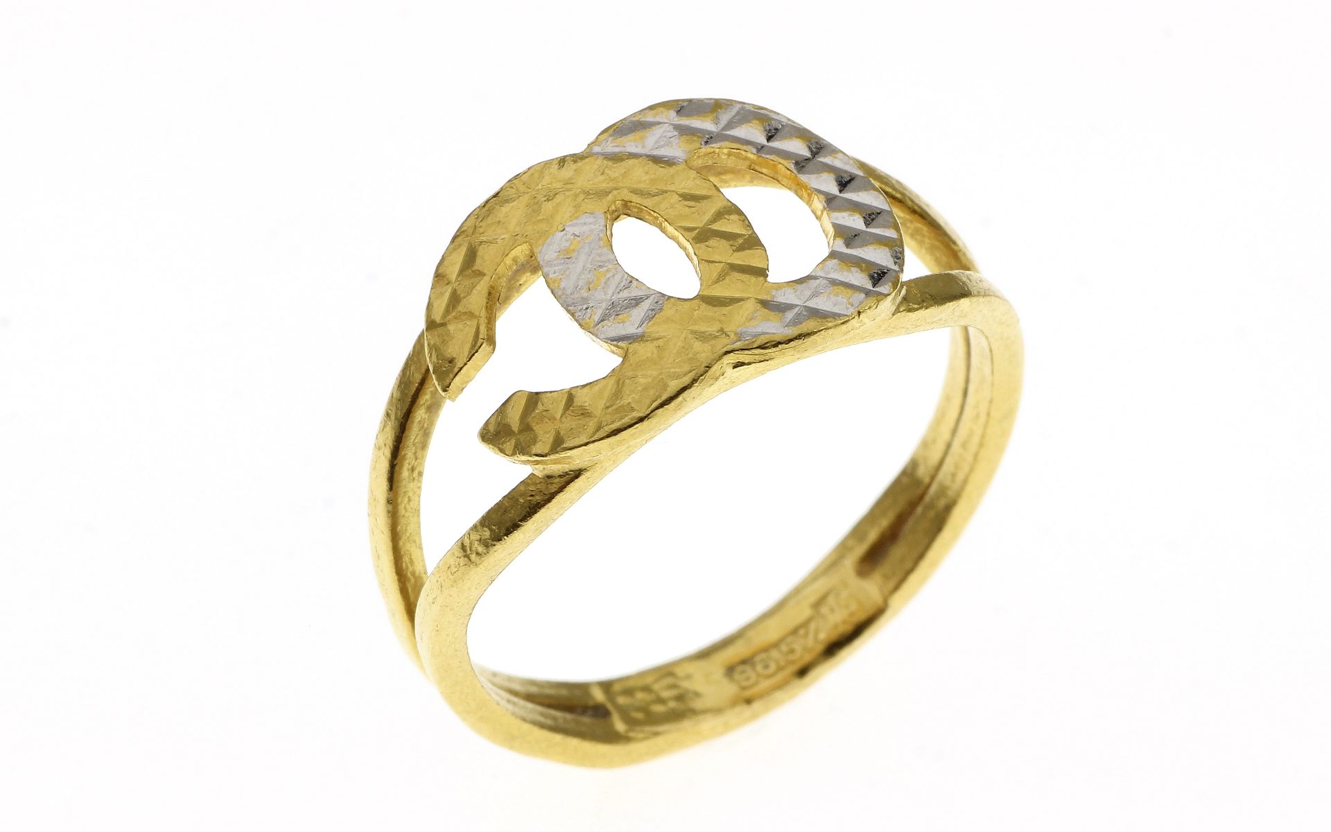 Ring 3.79g 965/- Gelbgold. Ringgroesse 57